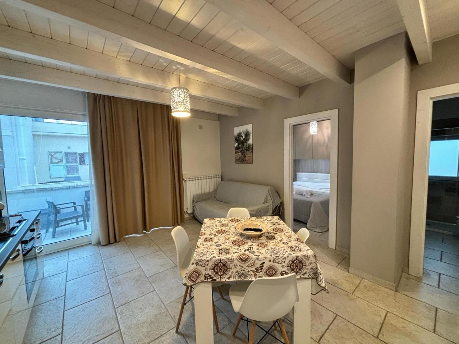ポリニャーノ・ア・マーレ Dimora Girolamo Bed & Breakfast エクステリア 写真
