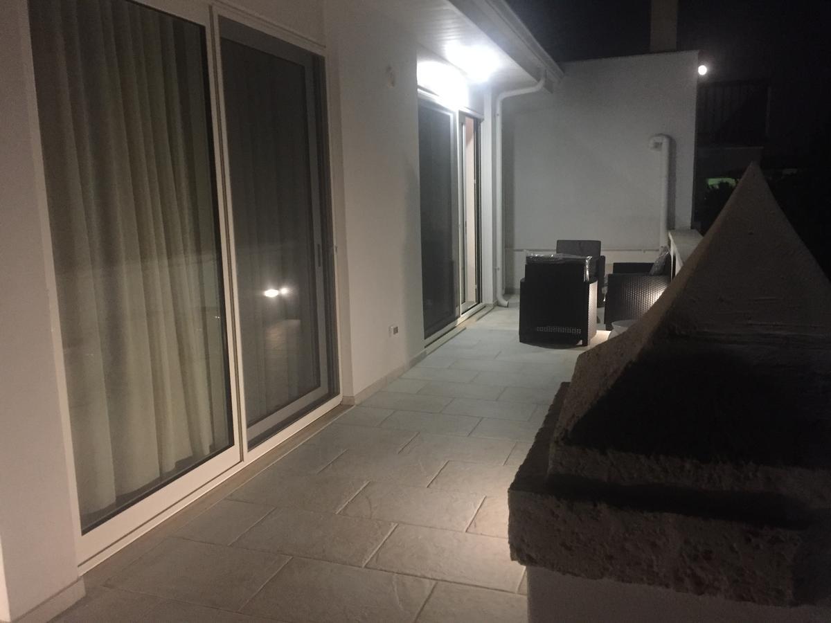 ポリニャーノ・ア・マーレ Dimora Girolamo Bed & Breakfast エクステリア 写真