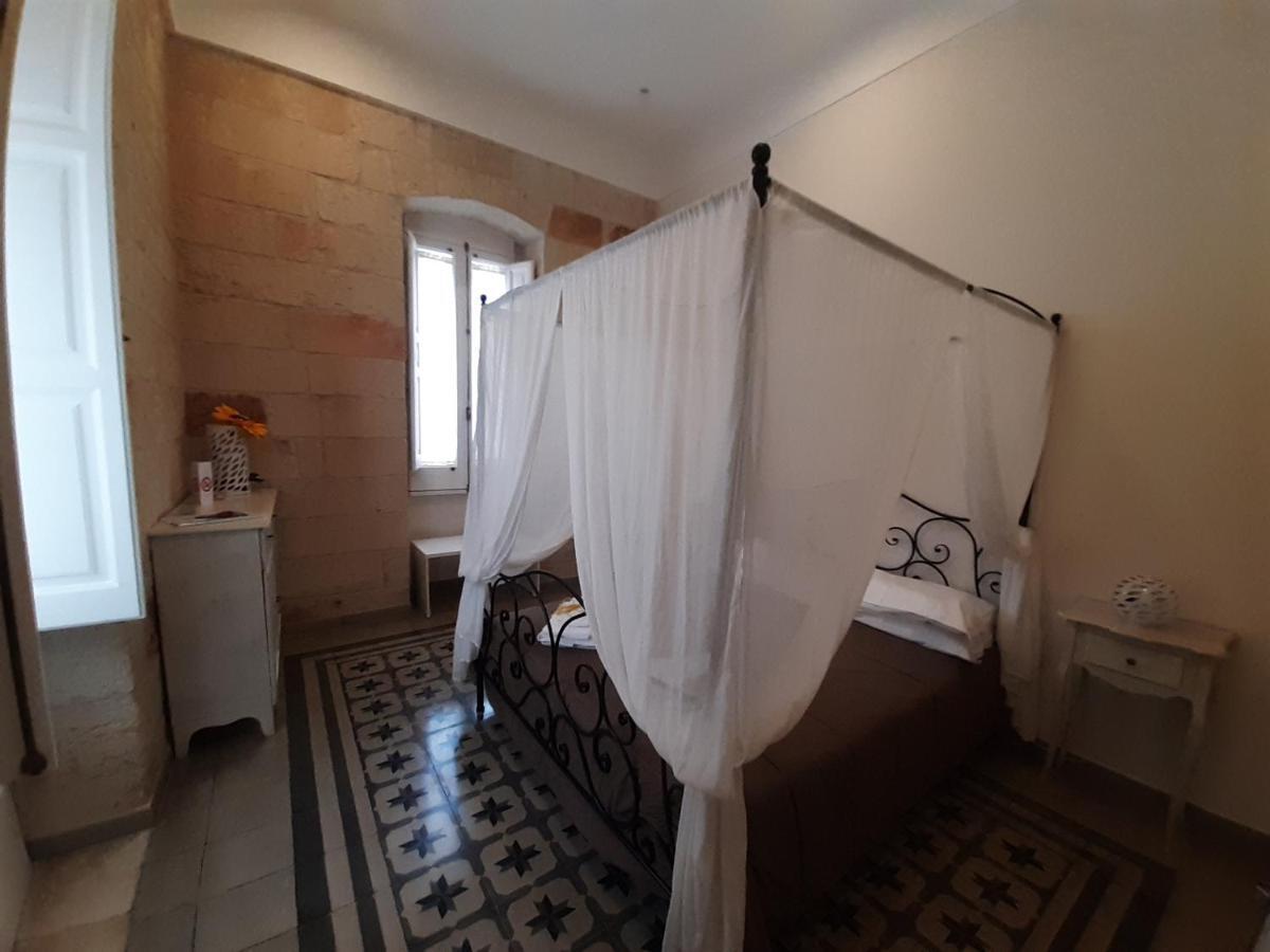 ポリニャーノ・ア・マーレ Dimora Girolamo Bed & Breakfast エクステリア 写真