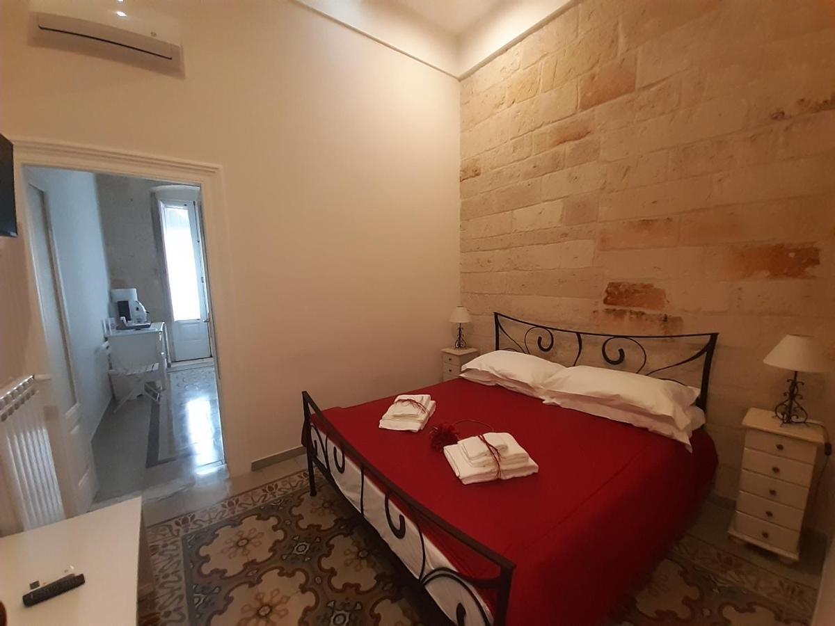 ポリニャーノ・ア・マーレ Dimora Girolamo Bed & Breakfast エクステリア 写真
