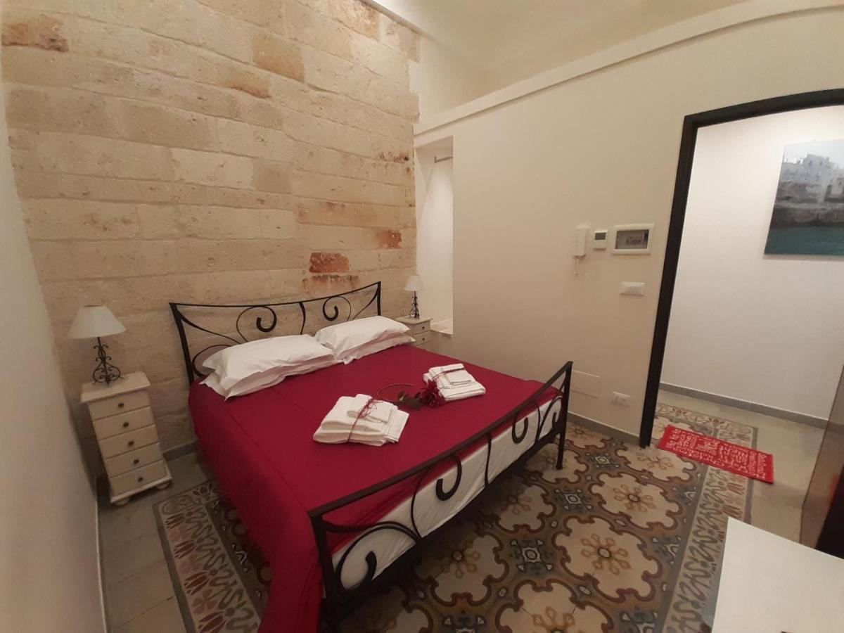 ポリニャーノ・ア・マーレ Dimora Girolamo Bed & Breakfast エクステリア 写真